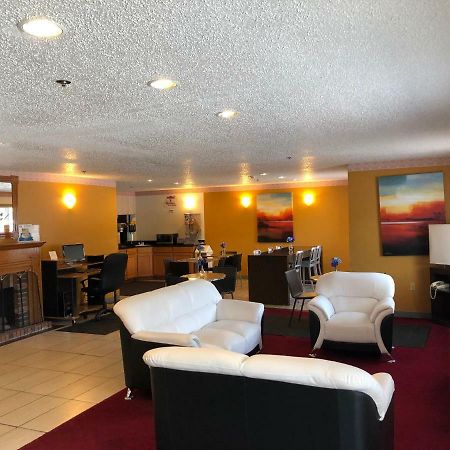 Super 8 By Wyndham Front Royal Hotel Buitenkant foto