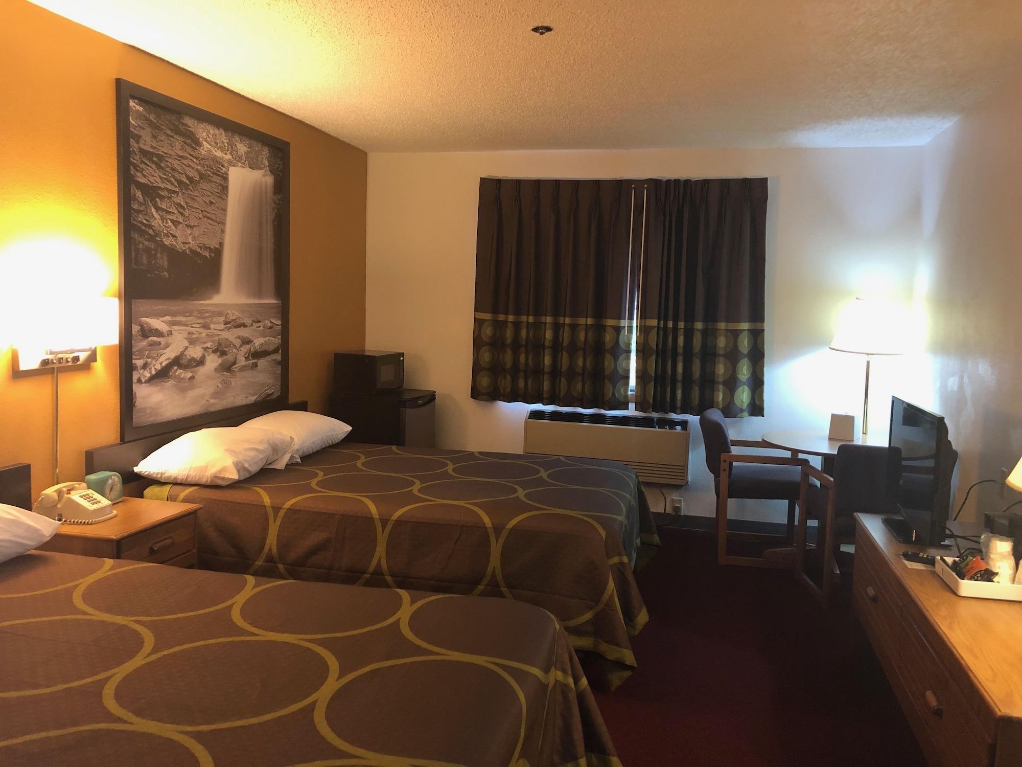 Super 8 By Wyndham Front Royal Hotel Buitenkant foto